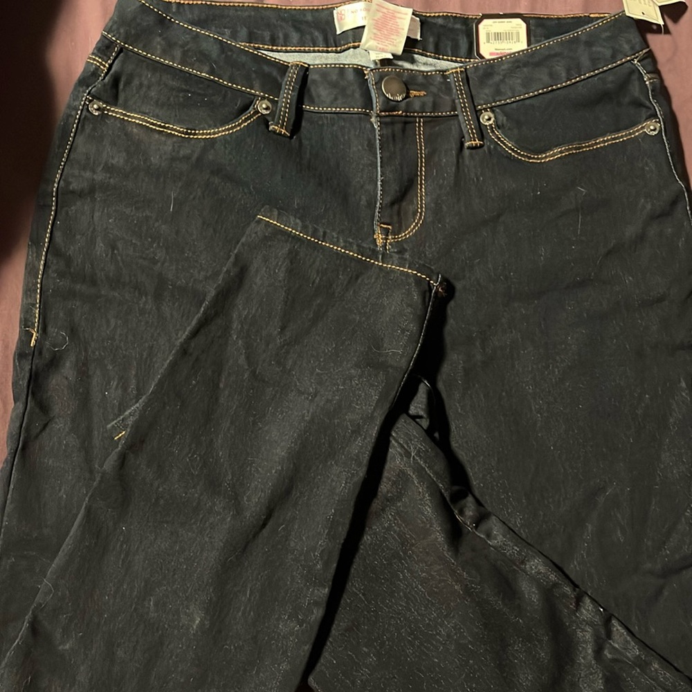 NWT No Boundaries skinny stretch jeans.👖 Size 11
